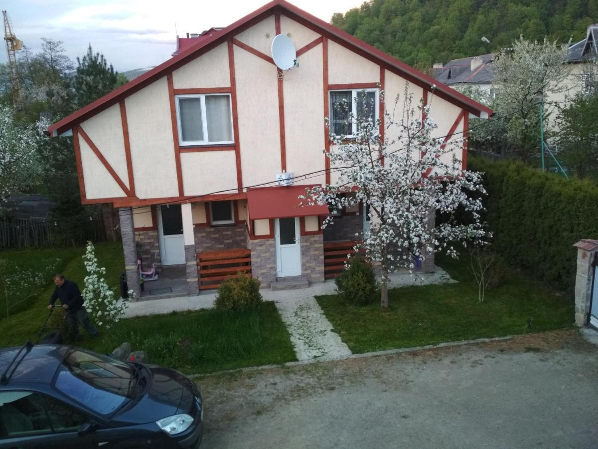 Zelena Sadyba Bila Stavka Jaremcse Kültér fotó